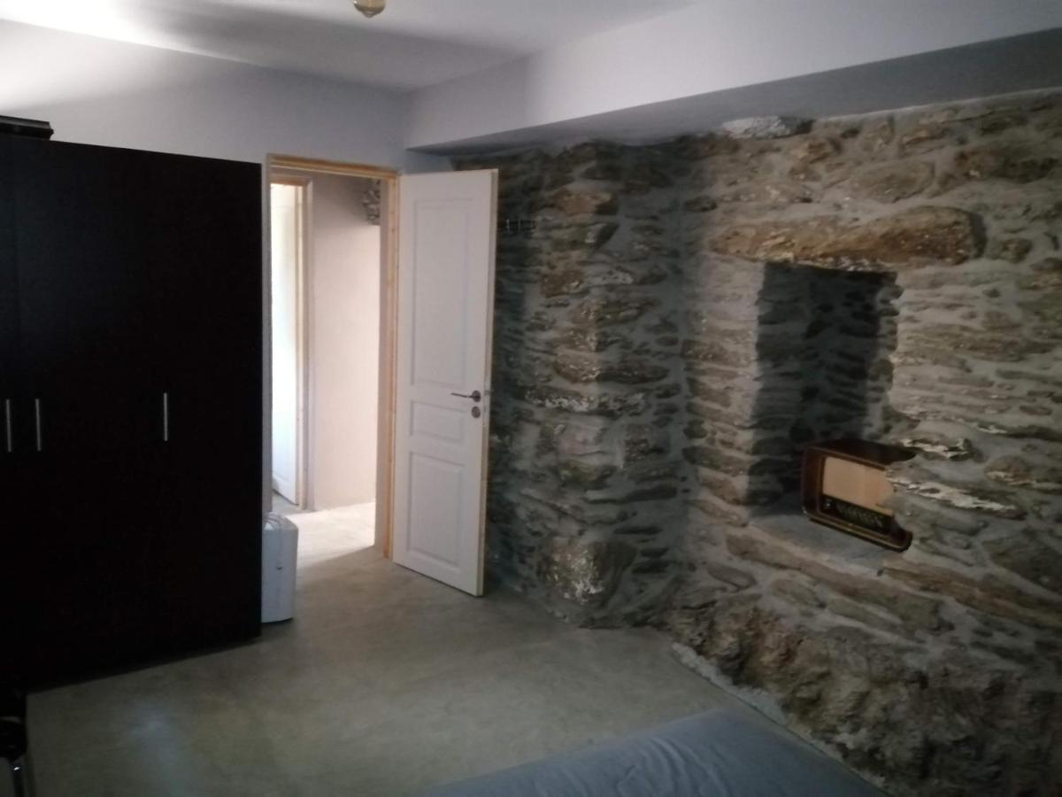 Aegean Deep Blue Andros Ano Aprovato Apartment Luaran gambar